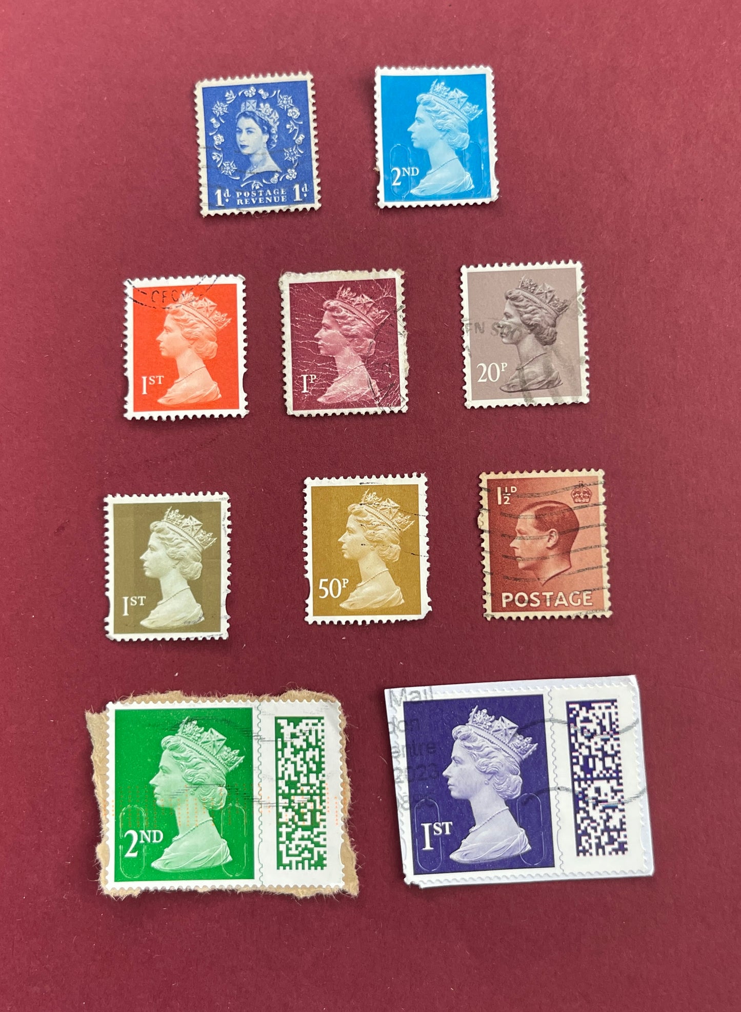 British Stamps, 10 Mixed British Stamps, All years 3
