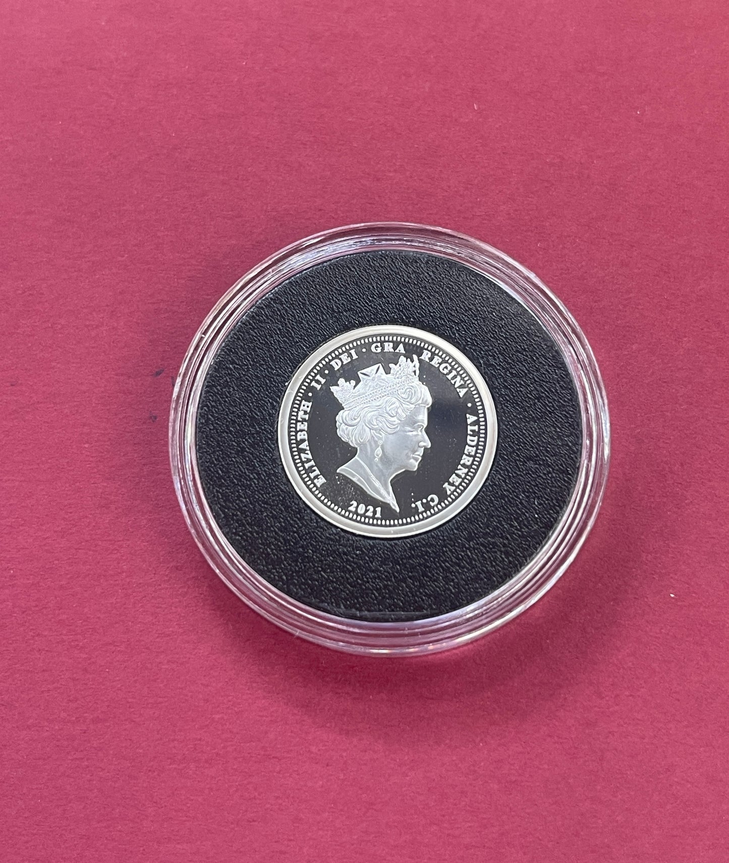 Elizabeth II,

Silver One, Two and Five Pound Proof Set,

Silver £1, £2, £5, 3 Coin Proof Set,

Royal National Lifeboat Institution,

Alderney,

With COA

2021 (B)