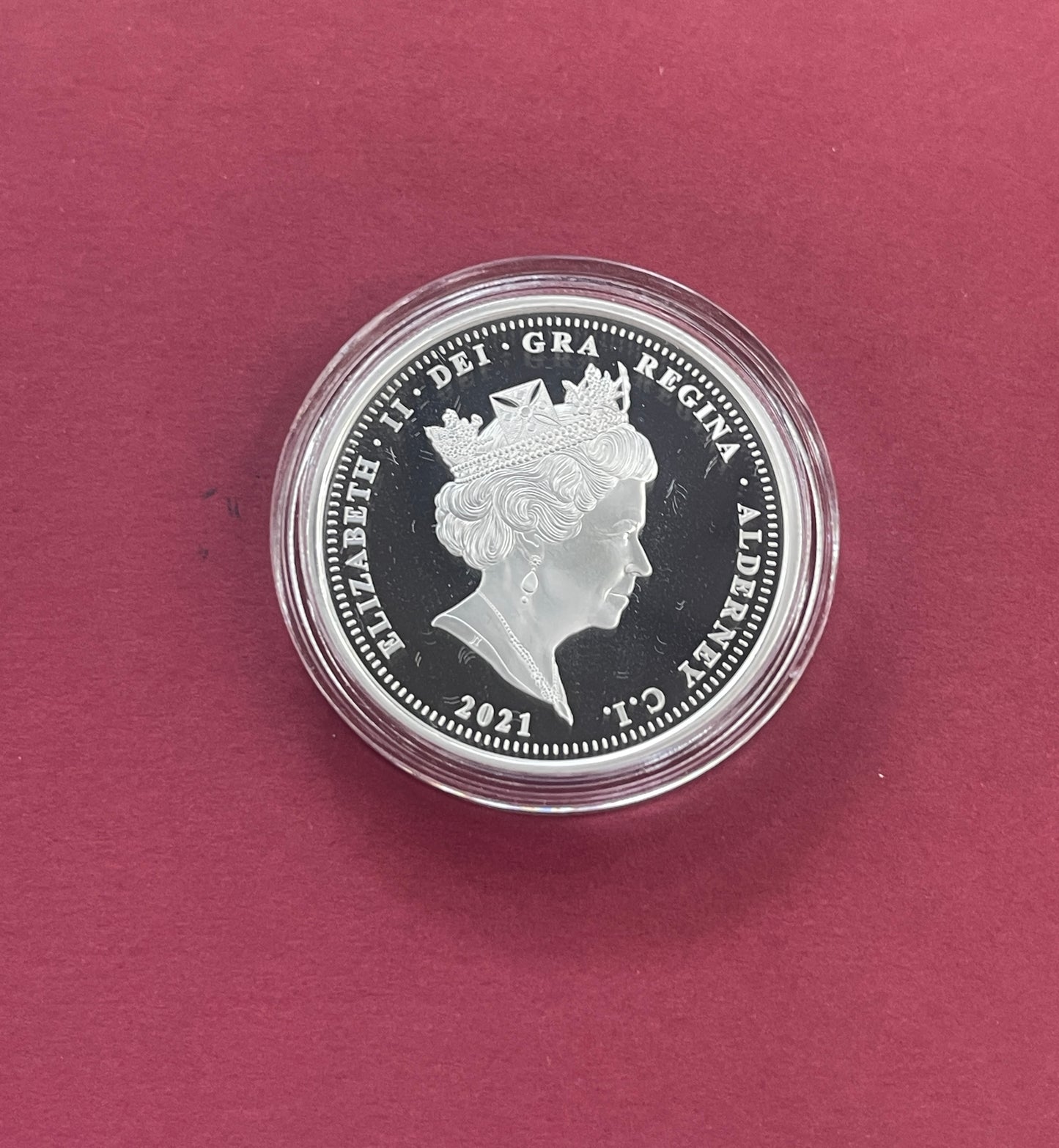 Elizabeth II,

Silver One, Two and Five Pound Proof Set,

Silver £1, £2, £5, 3 Coin Proof Set,

Royal National Lifeboat Institution,

Alderney,

With COA

2021 (B)