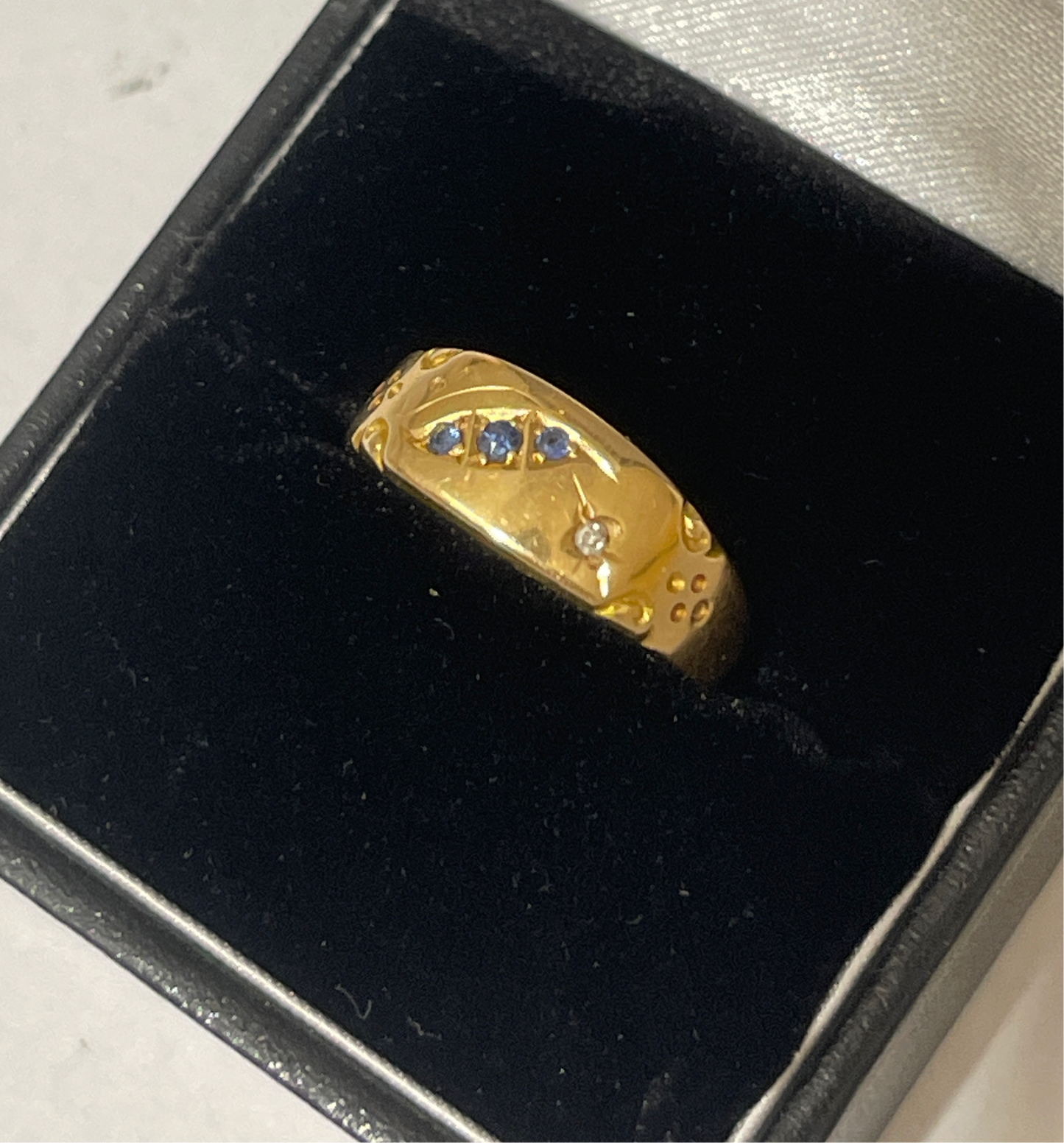 Edwardian Sapphire Diamond Gold Ring, Hallmarked for Birmingham 1908, Size N1/2, 2.1gm Jewellery