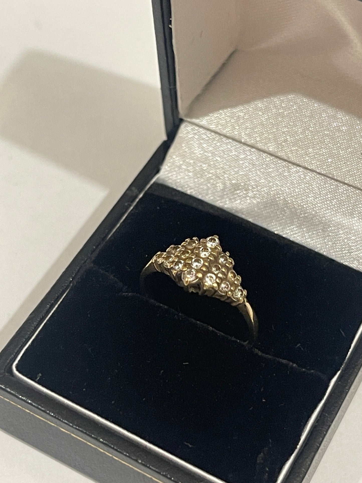 9CT Gold Ring, CZ Cluster, size M-N Jewellery