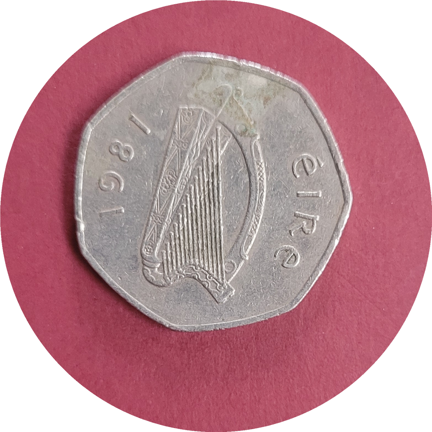 Elizabeth II,
Fifty pence,
Republic of Ireland,
1981 (B)