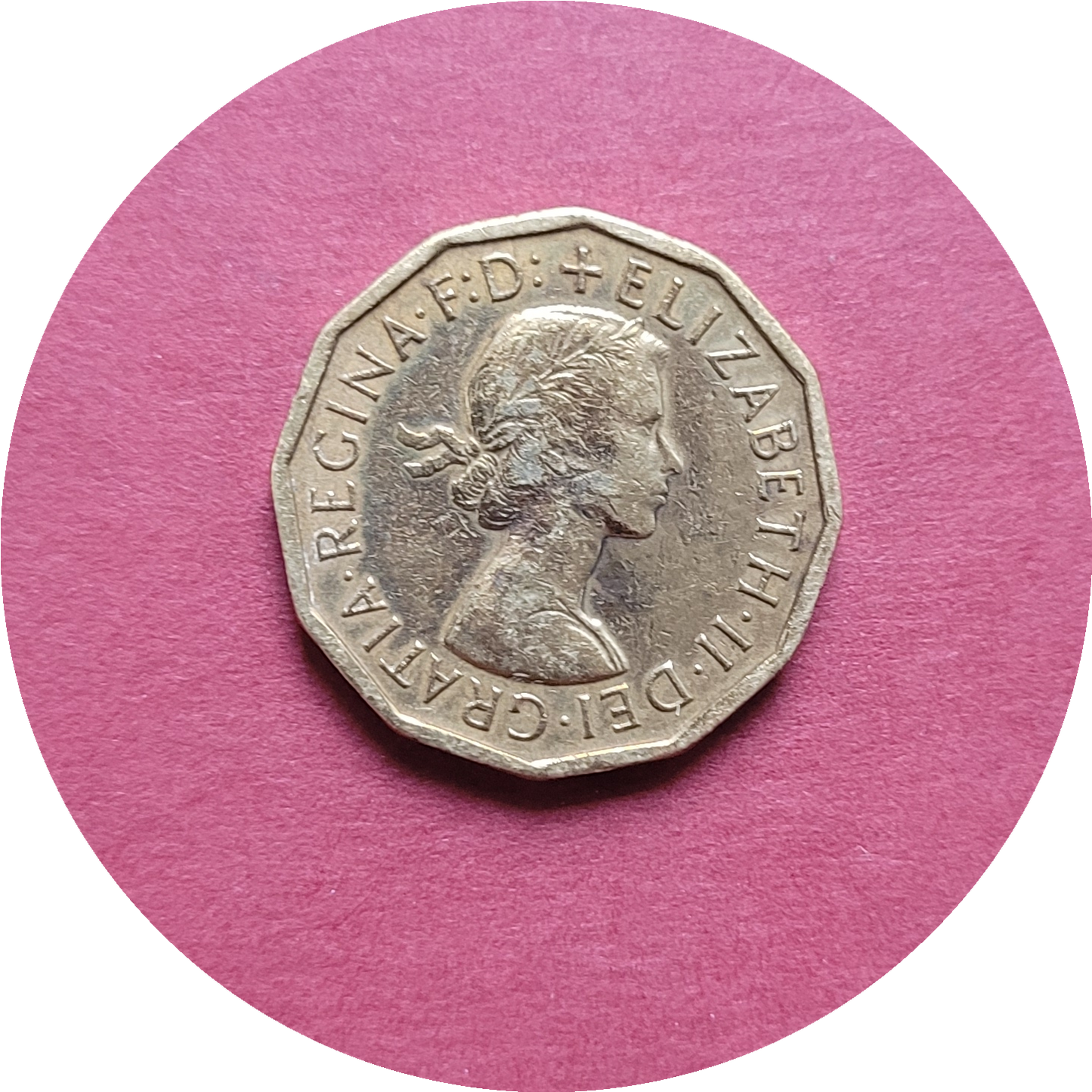 Elizabeth II,
Three Pence,
1961, (B)