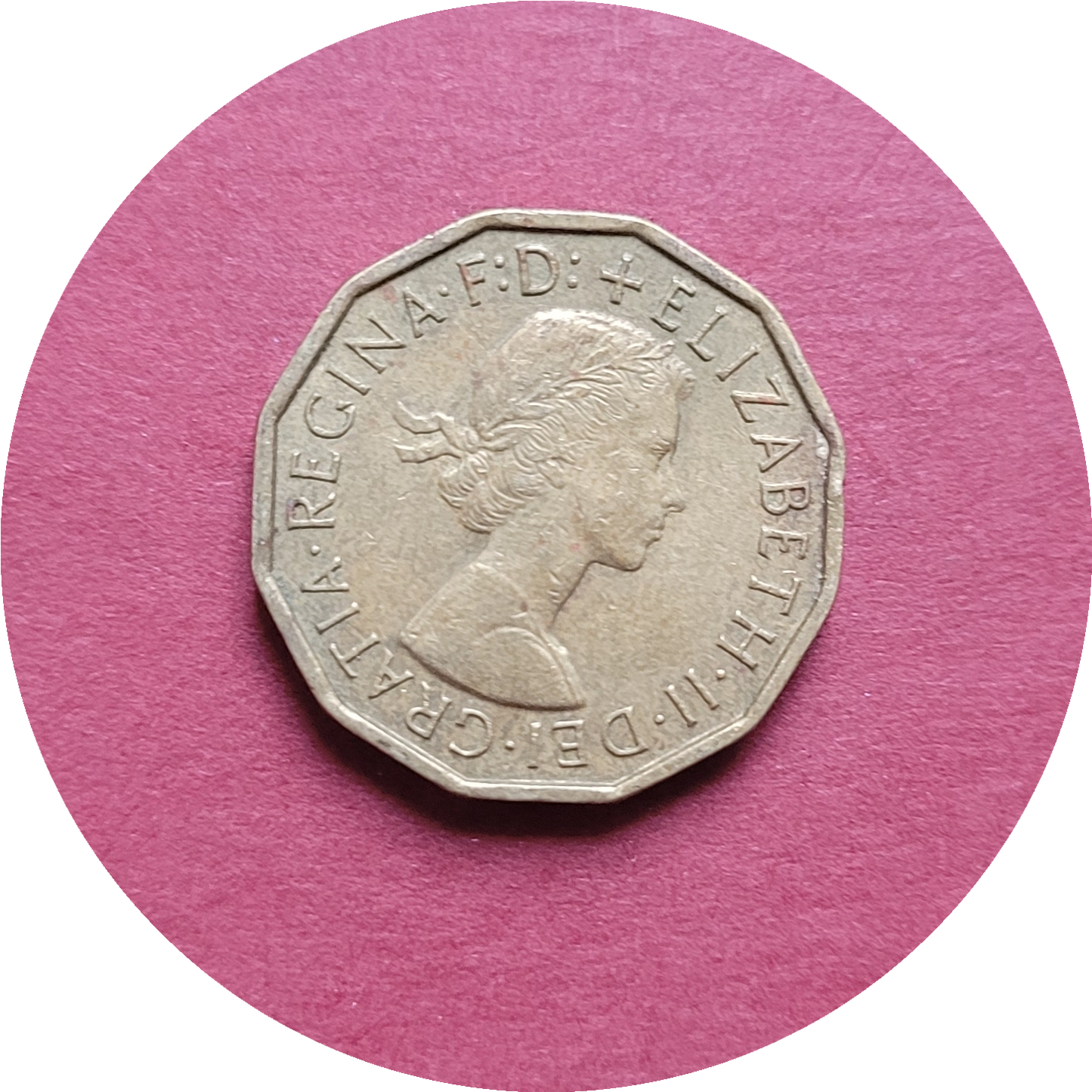 Elizabeth II,
Three Pence,
1967, (B)