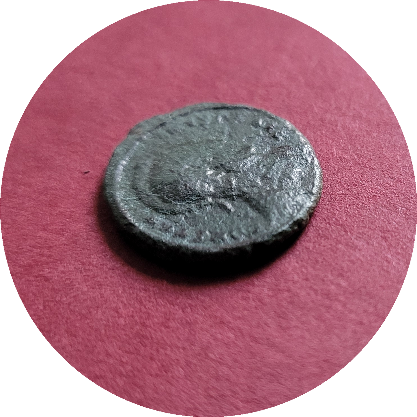 Constantine I, Constantinian Dynasty,  Roman Bronze, Follis, Londinium Mint, ca. 320AD (N)