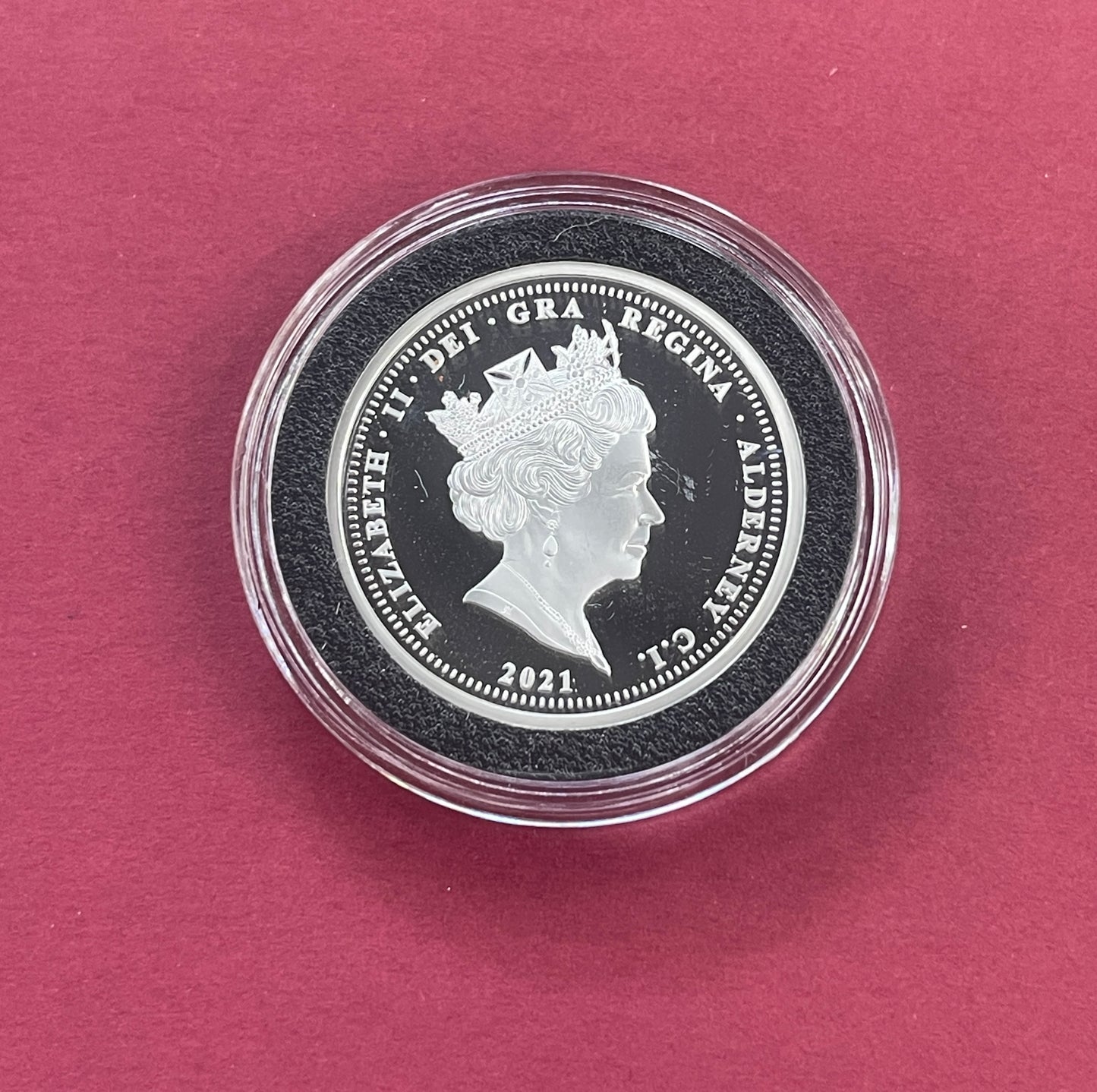 Elizabeth II,

Silver One, Two and Five Pound Proof Set,

Silver £1, £2, £5, 3 Coin Proof Set,

Royal National Lifeboat Institution,

Alderney,

With COA

2021 (B)