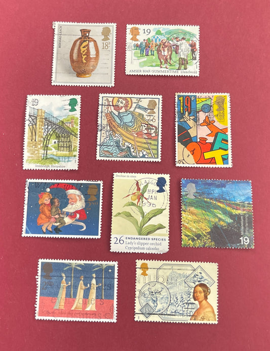 British Stamps,  10 Mixed British Stamps,  All years 5