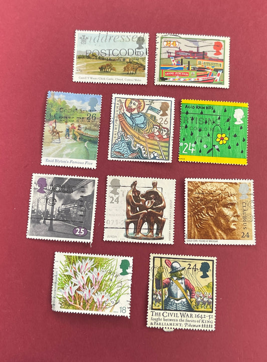 British Stamps,  10 Mixed British Stamps,  All years 8
