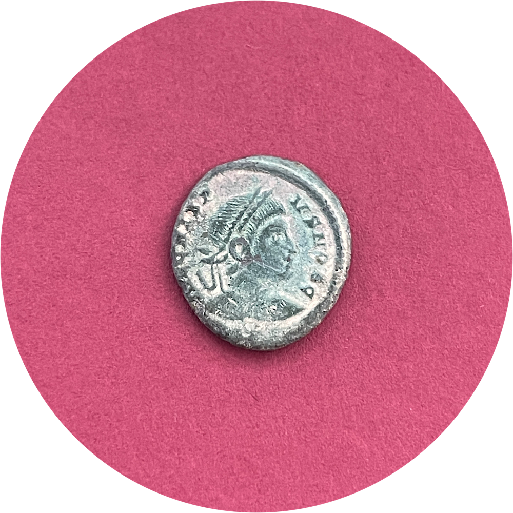 Crispus,
Constantinian Dynasty,
Roman Bronze,
Nummus,
Londinium Mint, PLON,
ca. 317-326AD
(N)